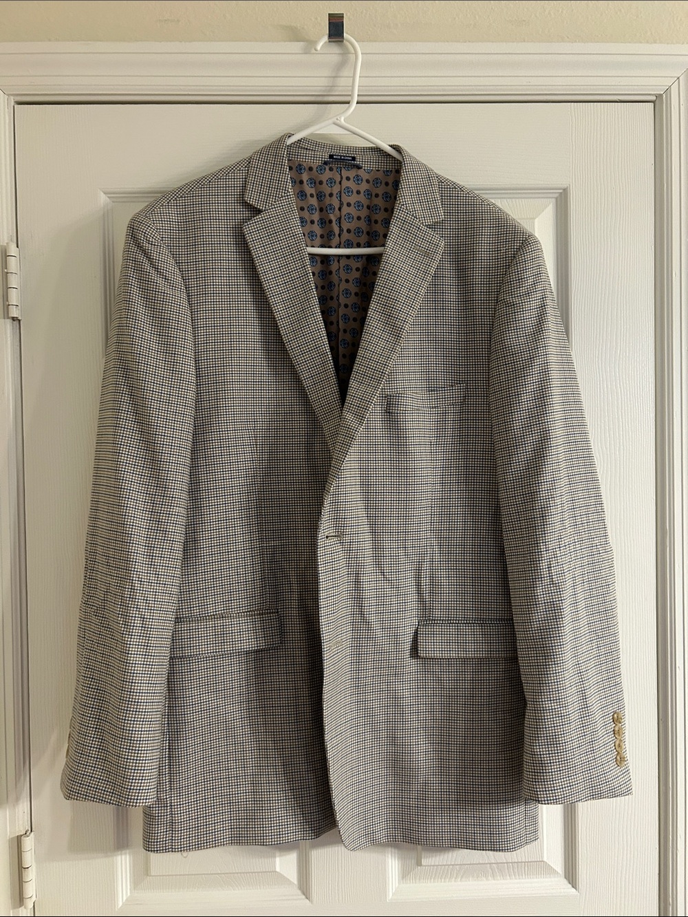 Men's Gray Check Blazer - Classic Sport Coat